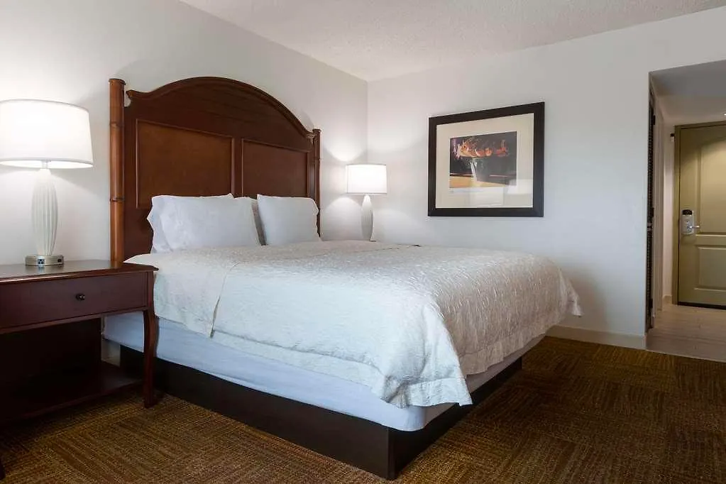 Hampton Inn & Suites San Juan Carolina Szálloda