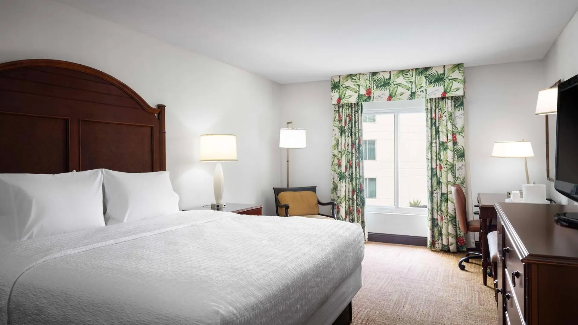Hampton Inn & Suites San Juan Carolina Szálloda