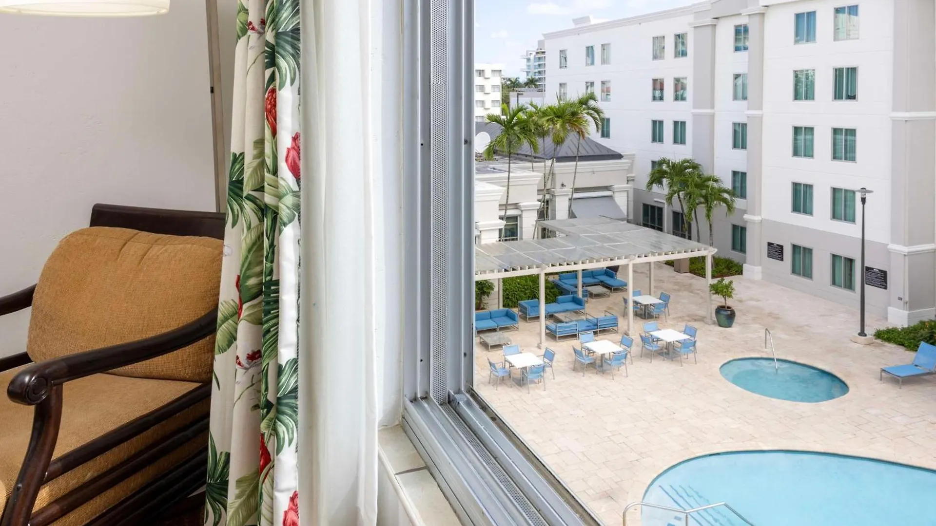 Szálloda Hampton Inn & Suites San Juan Carolina