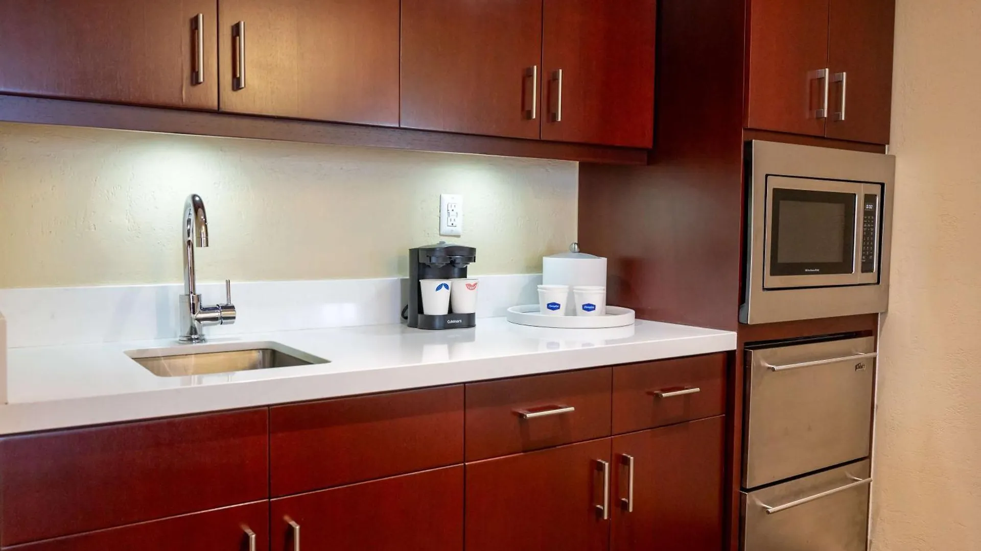 Hampton Inn & Suites San Juan Carolina Szálloda
