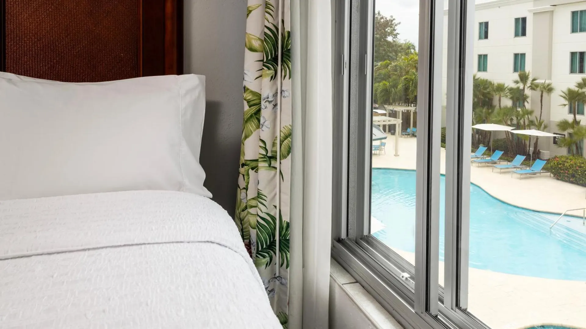 Otel Hampton Inn & Suites San Juan Carolina
