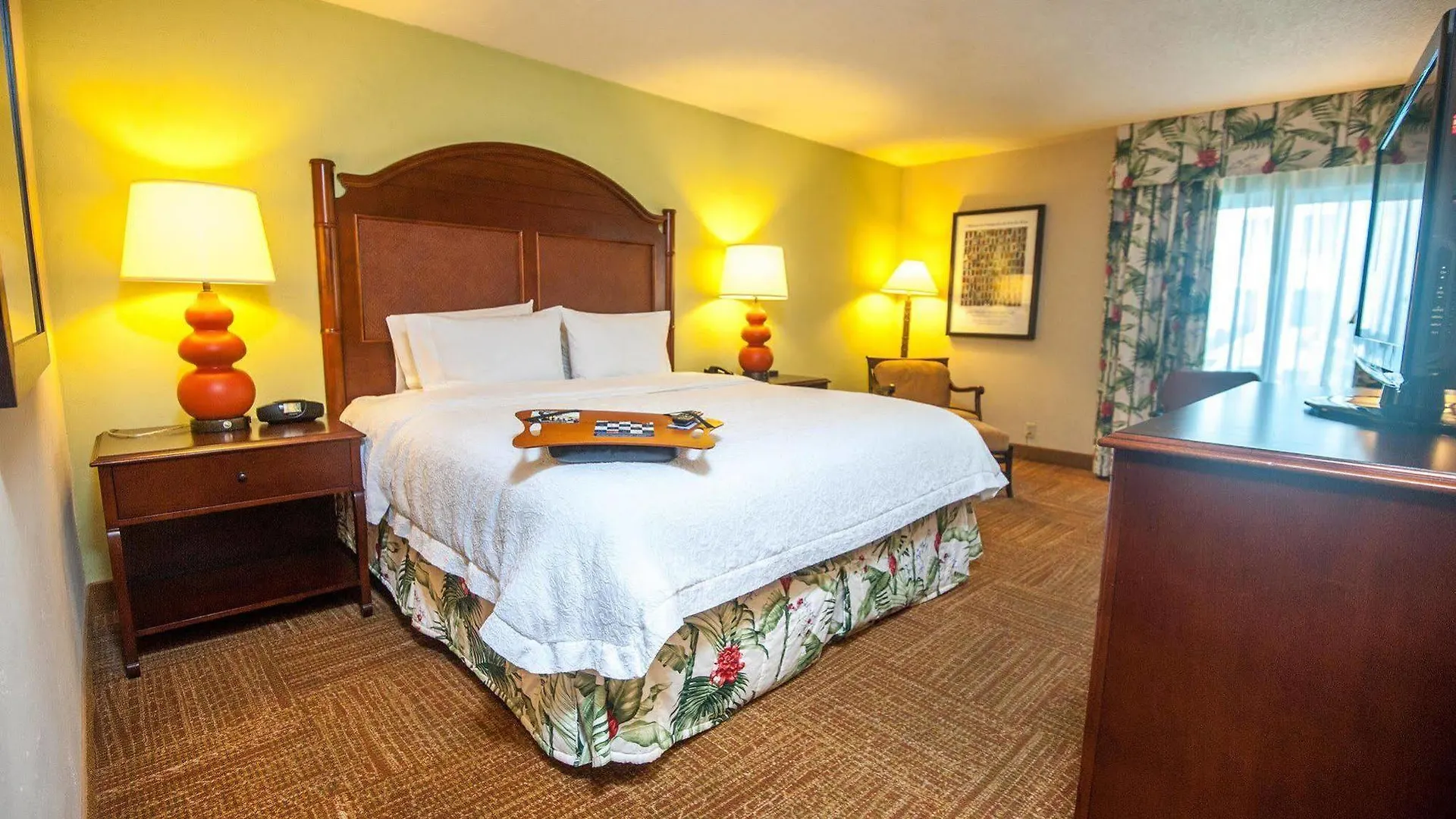 Hampton Inn & Suites San Juan Carolina